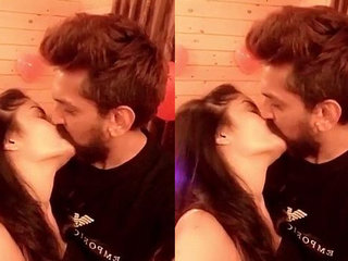 Indian beauty Gehana Vashisth passionately kissing her boyfriend