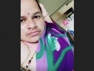Sensual video featuring Desi Bhabhis