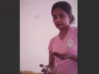 Charming Indian massage therapist provides a satisfying conclusion for client