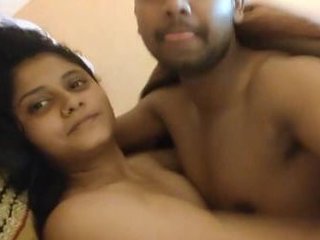 Indian woman gives passionate oral sex and has intimate encounter with her companion