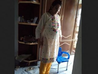 Pregnant wife's progress reported