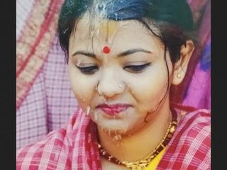 Indian wife gives oral pleasure to her brother-in-law