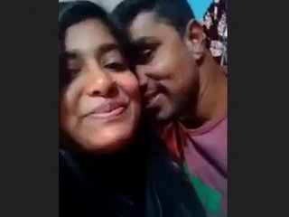 Passionate Indian couple shares intimate moments in video