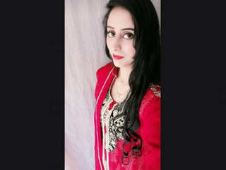 Dissatisfied Pakistani spouse reveals and stimulates her breasts and genitalia