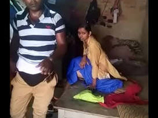 Indian auntie's sensual oral sex performance in arousing video