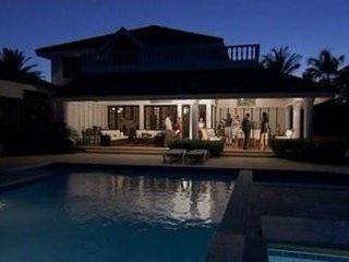 European beauties in a steamy dusting scene