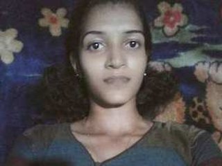 Desi BF demands more from his bhabhi in sex video