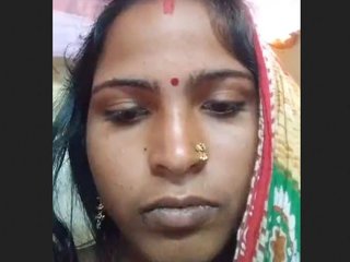Rural Indian woman masturbates with her fingers in public