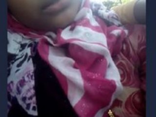 Desi girl with huge boobs gives a blowjob to her boyfriend in a video clip