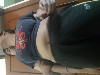Bhabhi's seductive moves in foreplay video
