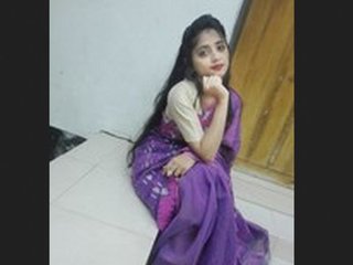 Cute college girl gets naughty on MMC