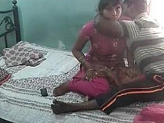 Desi girlfriend has sex with her ex-boyfriend in a hotel room