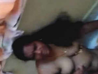 Filming Desi aunt naked and capturing her beauty