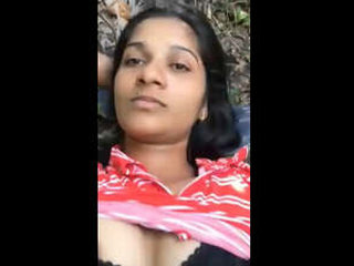 Desi couple explores their sexuality in the great outdoors