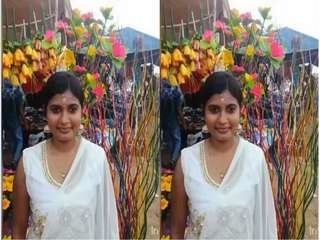 Exclusive video of a Tamil girl flaunting her boobs and pussy