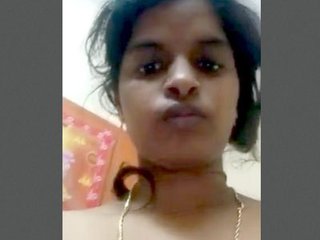 Busty Indian bhabhi flaunts her body and masturbates