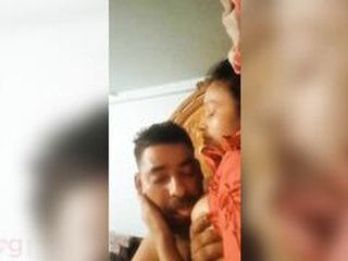 Bangladeshi wife gets her boobs played with in MMC video