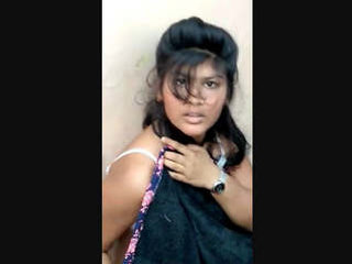 Desi couple has outdoor sex and gets caught