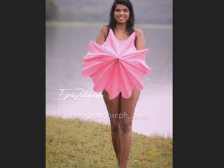 Mallu Reshmi Nair, a lookalike of Instagram, cuts drums in a sizzling video