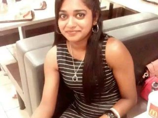 Beautiful girl gets her ass pounded by her lover in a steamy video
