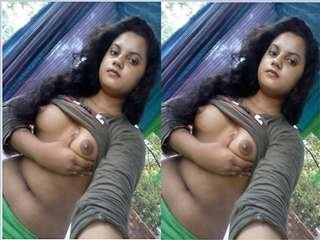 Bhabhi boobs and pussy get some attention in this video
