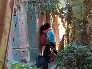 Desi village girl gets fucked in the open air by her lover