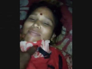 Guwahati married woman cums hard during affair with debar