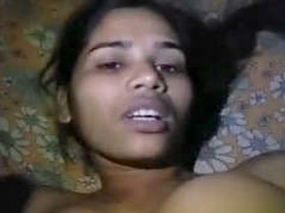 Desi bhabhi gets fucked in the village