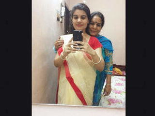 Part 3 of Bhabhi's nude selfie video series