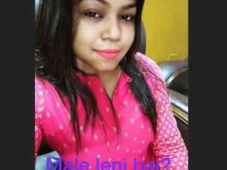Desi bhabi's steamy MMS collection uncovered