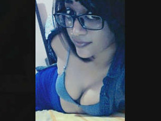 Part 3 of the Tamil girl's selfie video is a must-watch