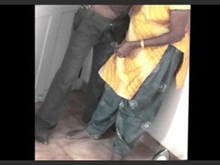 Finger fucking a sexy Tamil bhabha's pussy